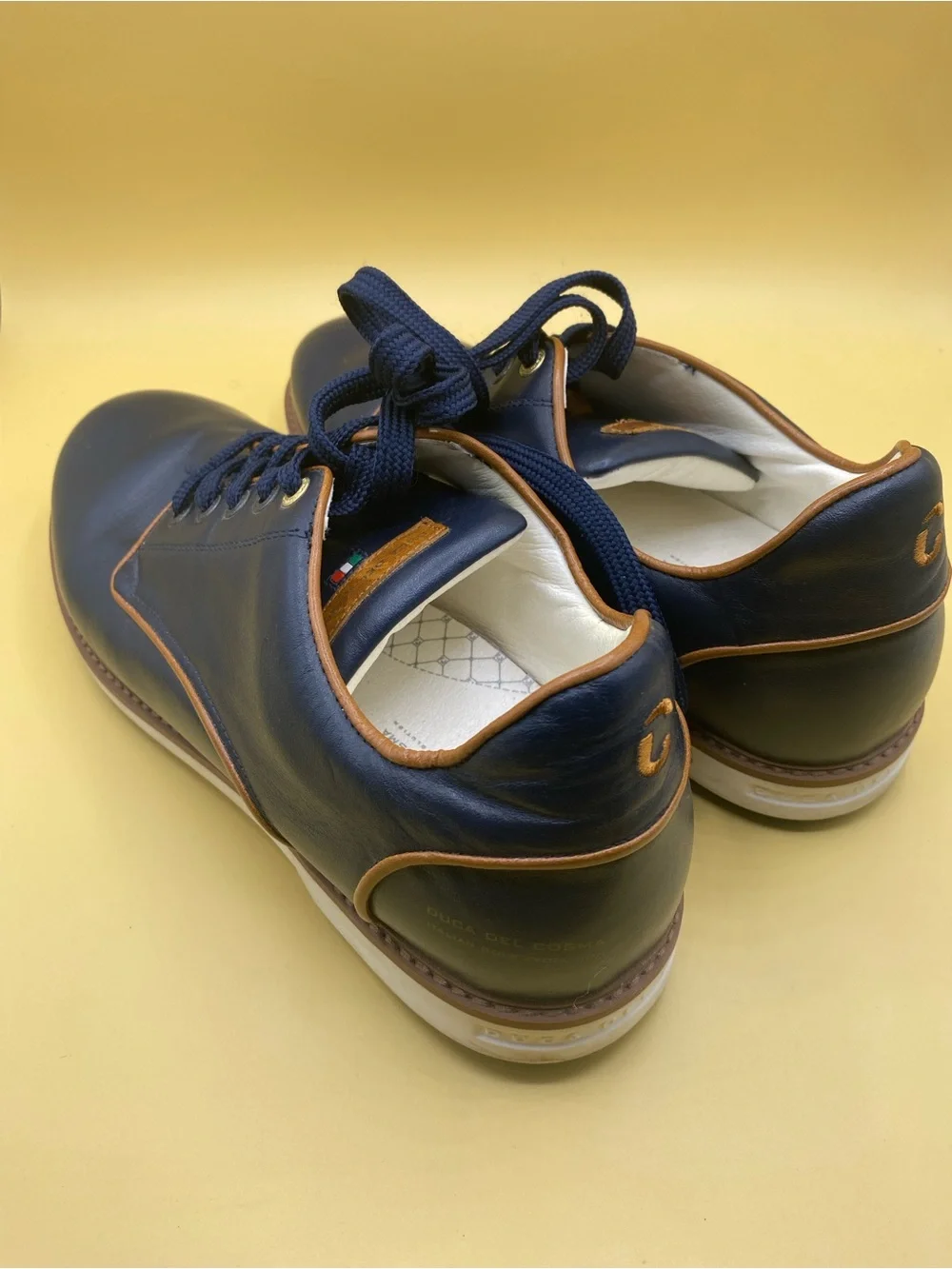 Men's Navy Leather Derby Shoes with Tan Trim